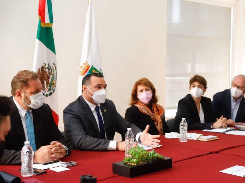 Renán Barrera busca nuevas estrategias para promover mayor desarrollo económico