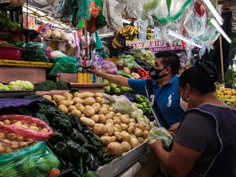 Publican decreto para exentar aranceles a alimentos