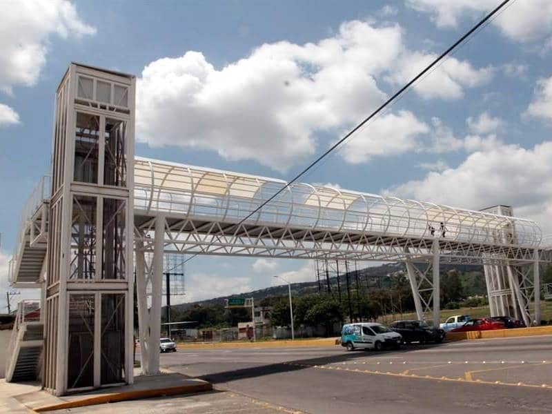 Listos, los elevadores de periférico (1)