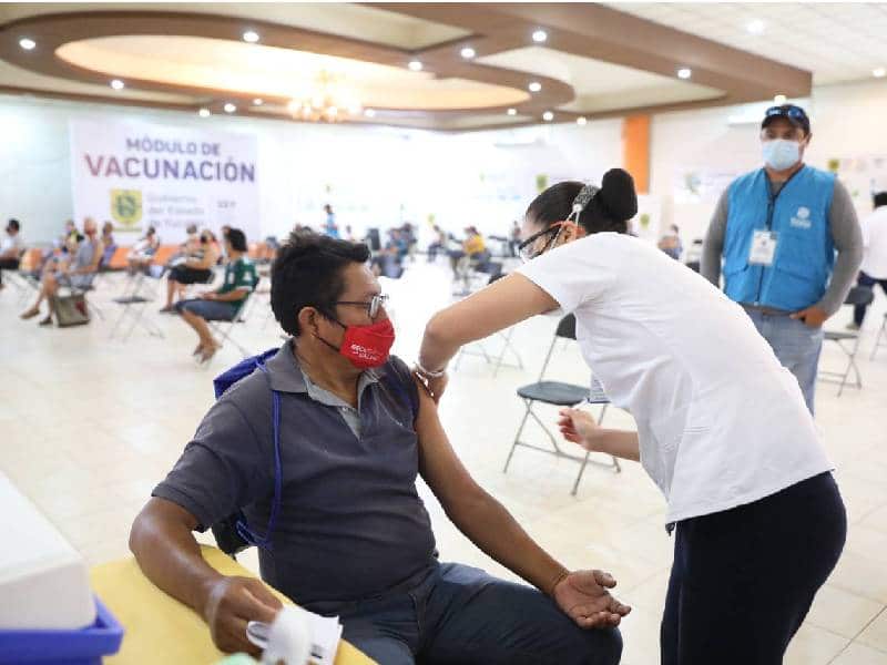 En 14 municipios habrá nueva jornada de refuerzo contra Covid para adultos mayores