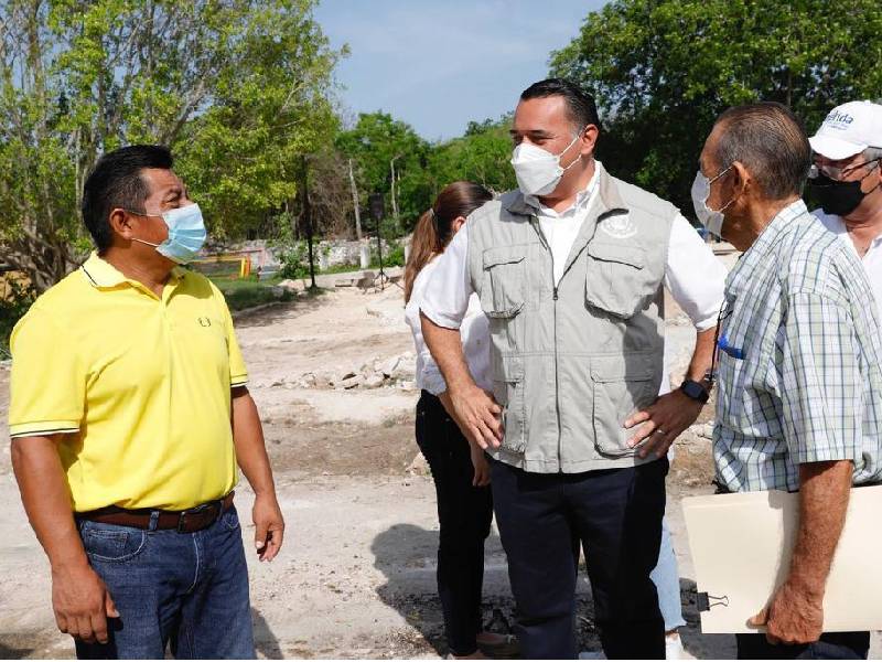 Renán Barrera trabaja para mejorar los espacios públicos y la infraestructura de las comisarías