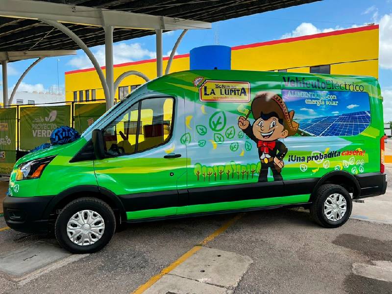 Botanera yucateca impulsa sostenibilidad con adquisición de flotilla eléctrica de vehículos