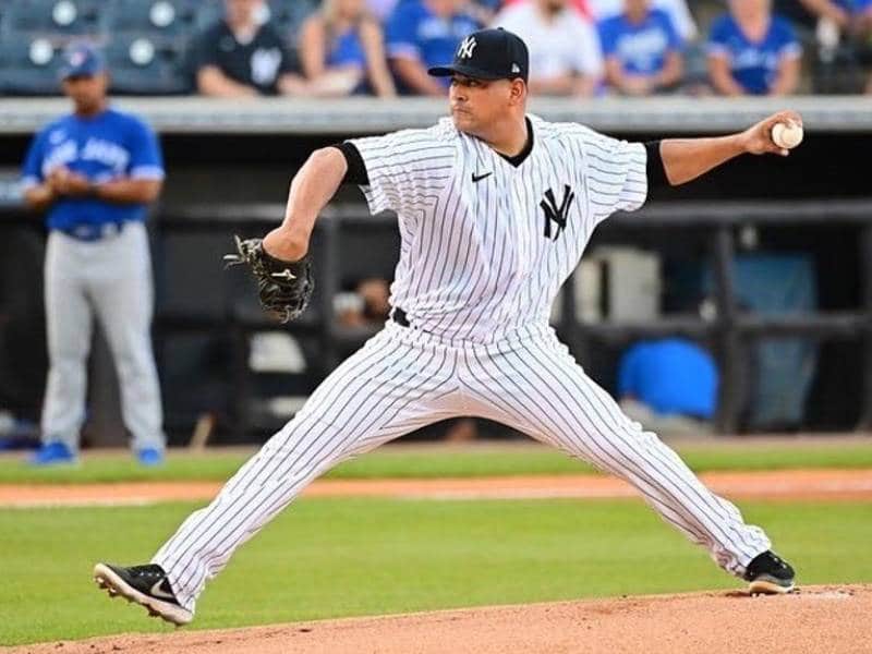 Manny Bañuelos cumple su sueño y debuta con los Yankees