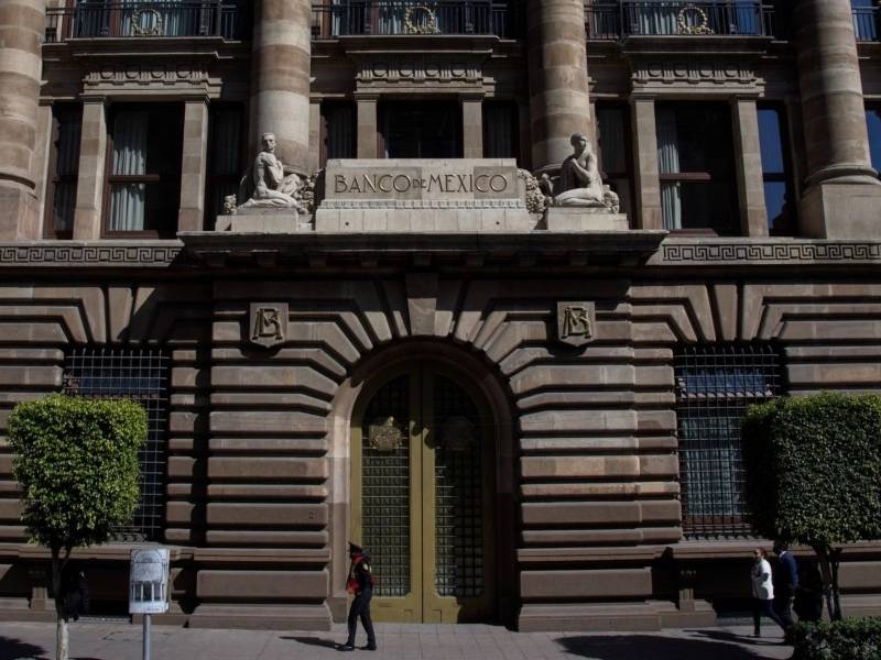 Próxima decisión de Banxico no se basará solo en alza de la Fed