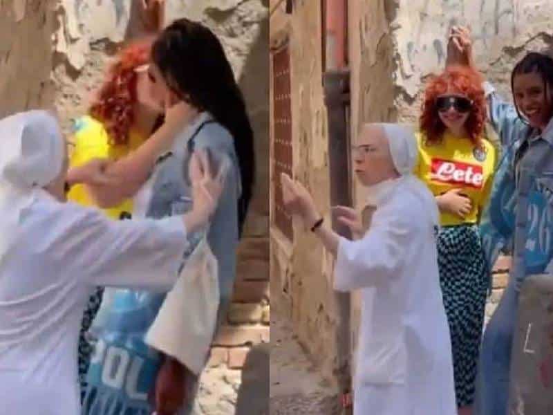 monja beso lesbico