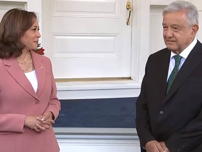 kamala amlo