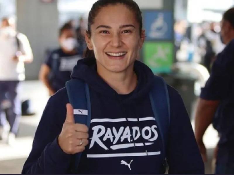 ¡Y se marchó…! Rayadas le dice adiós a su goleadora Desirée Monsiváis