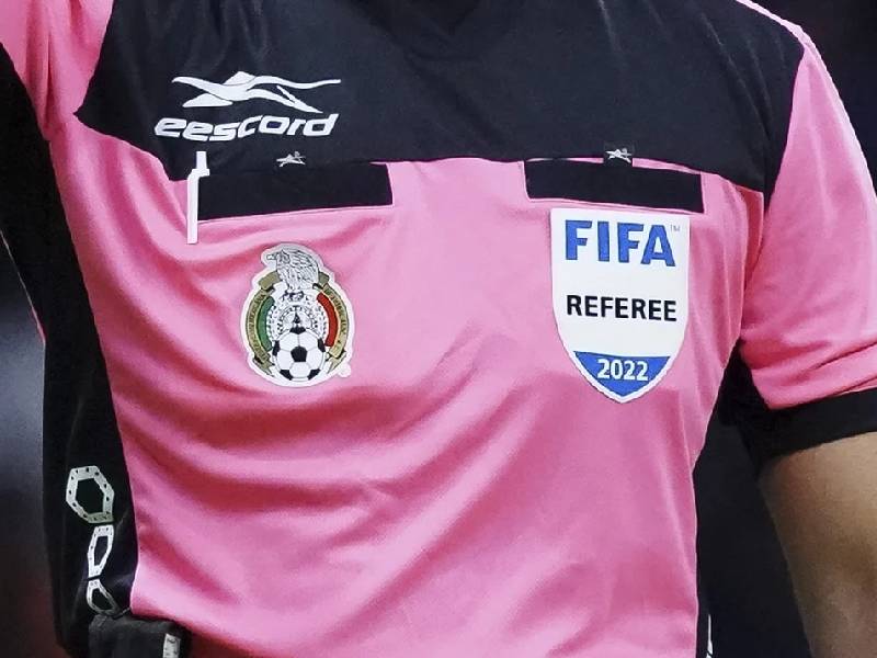 El árbitro fingió Covid-19 para hacerse la lipo