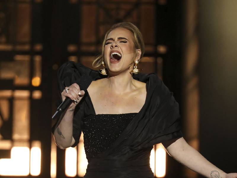 Adele anuncia nuevas fechas de conciertos en Las Vegas