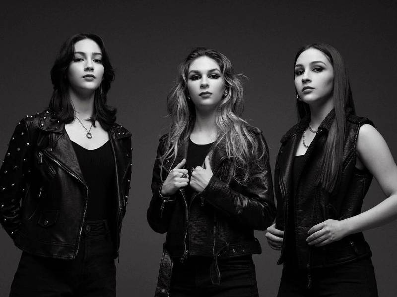 The Warning: A la conquista del Teatro Metropólitan