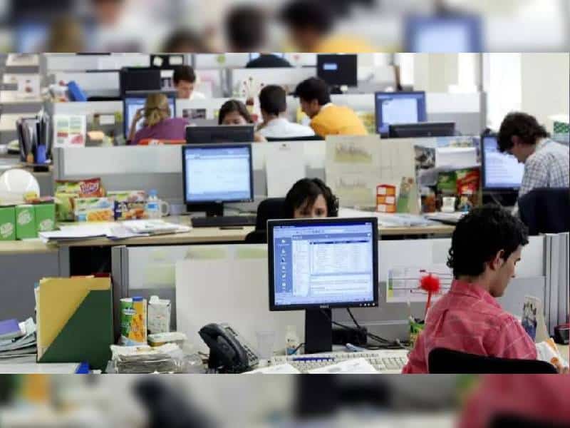 Morena propone jornada laborar de 6 horas