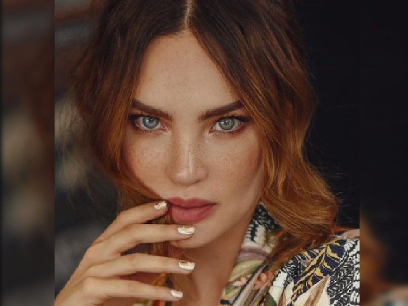 belinda cambio look