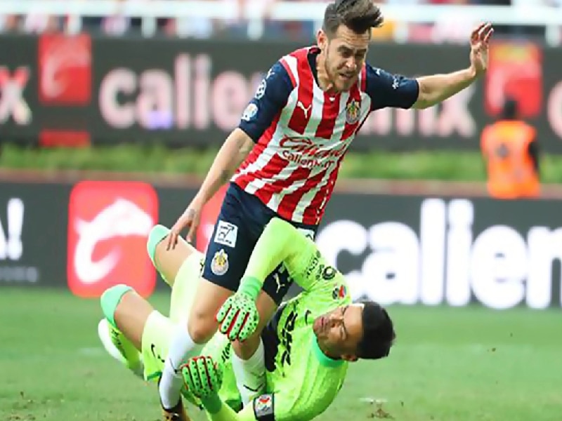 pumas chivas