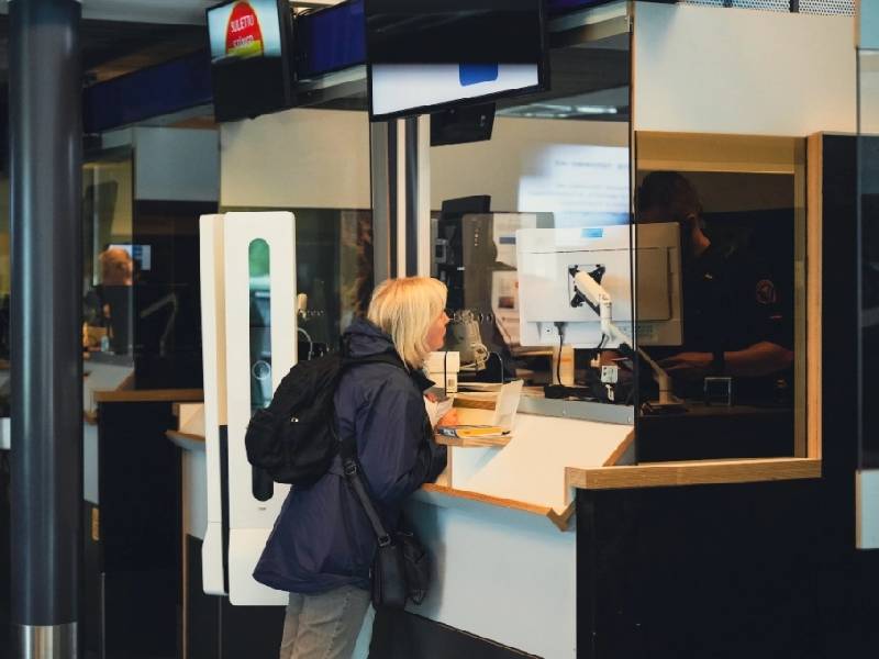 Unión Europea restringe entrada a rusos