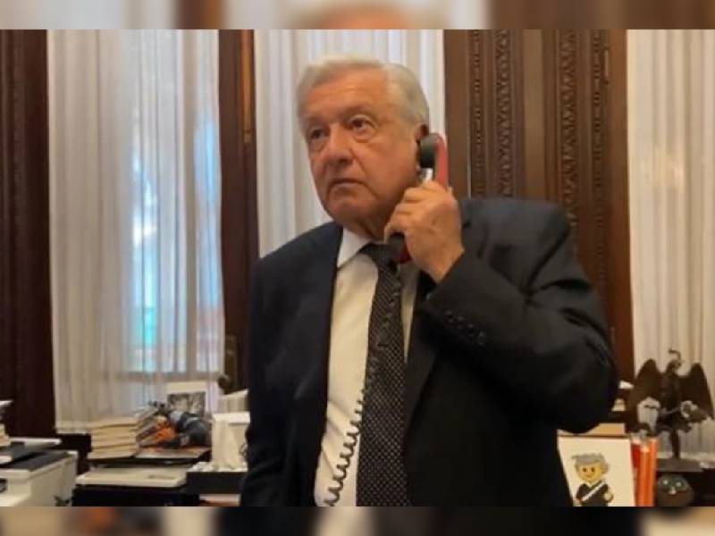 Confirma AMLO daños materiales en Coalcomán y CDMX