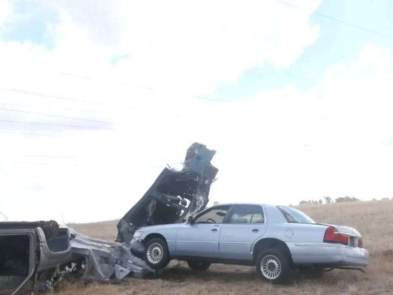 Video. ¿Servirá? Youtuber “choca” para ‘calar’ la “detección de accidente” del IPhone 14