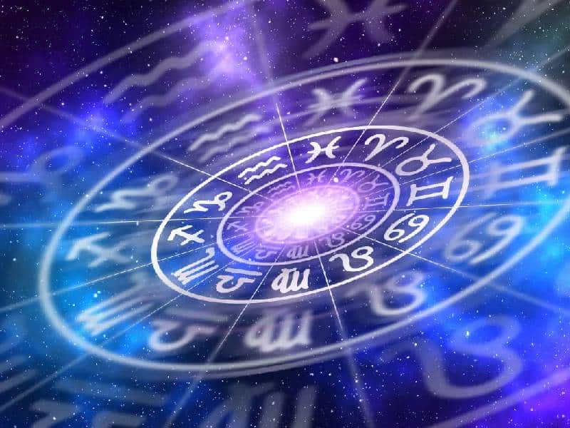 Los Horóscopos de 24 Horas