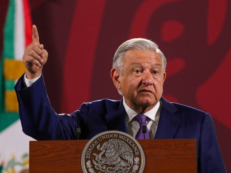 AMLO rechaza el supuesto espionaje de Sedena a periodistas y activistas
