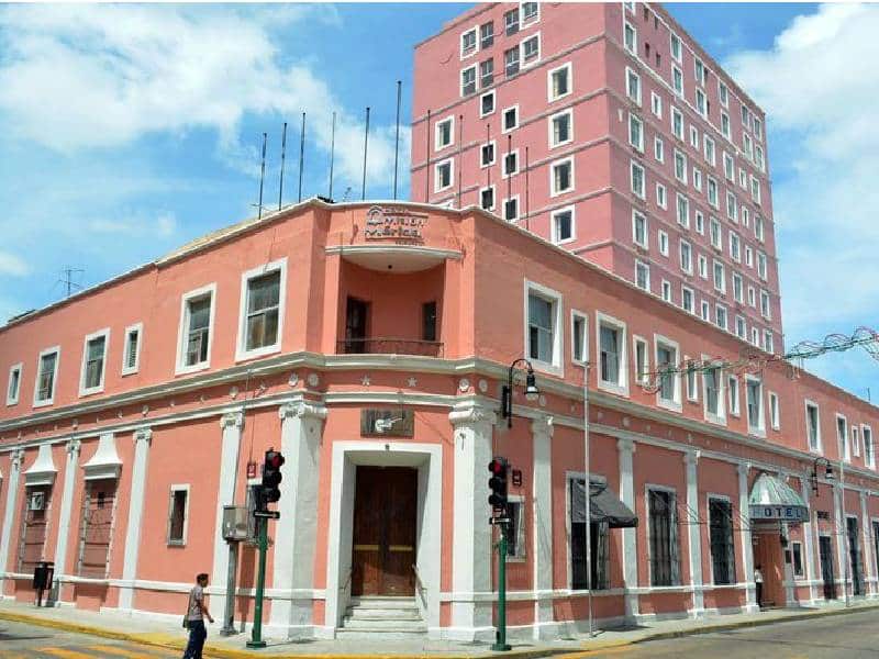 En puerta 19 hoteles para Mérida.