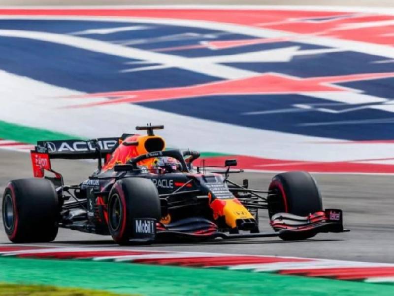 Checo Pérez en busca de la segunda plaza del mundial de pilotos