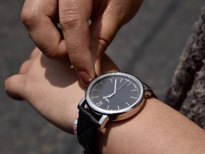 Adiós al Horario de Verano; Senado lo elimina