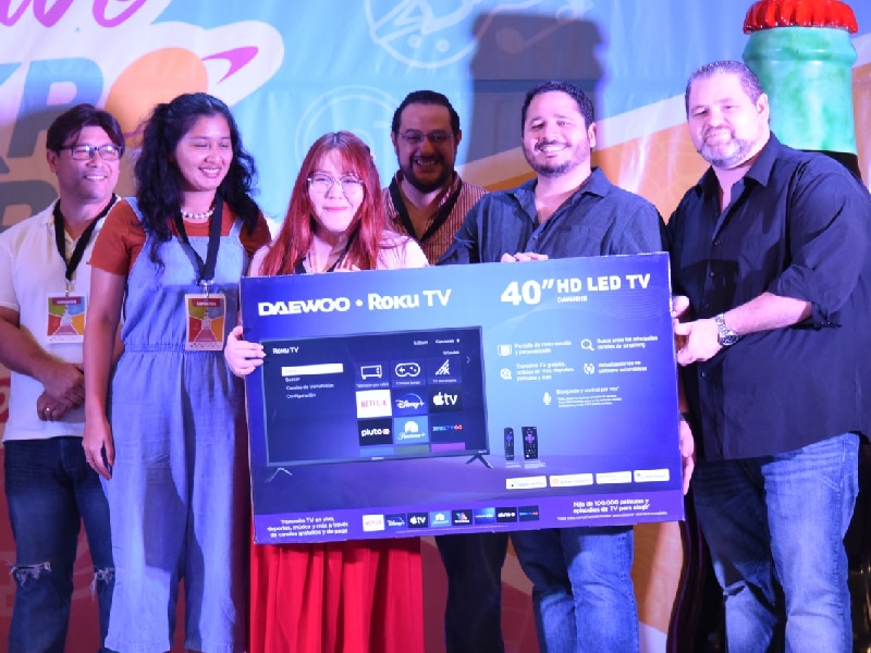 Premian a destacadas emprendedoras