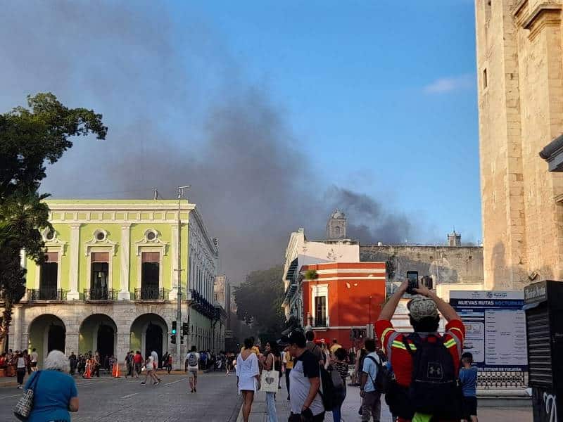 Se analizan las causas del incendio del Peón Contreras