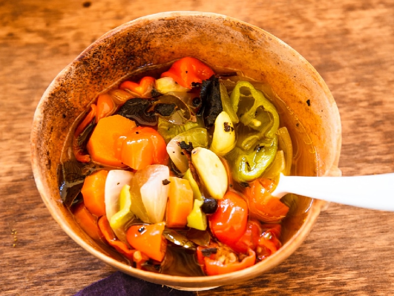 Destacan importancia de preservar la cocina tradicional