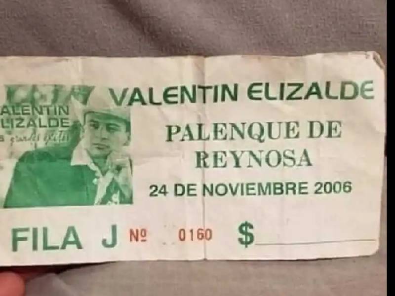 Recuerdan a Valentín Elizalde con foto del boleto de su último show