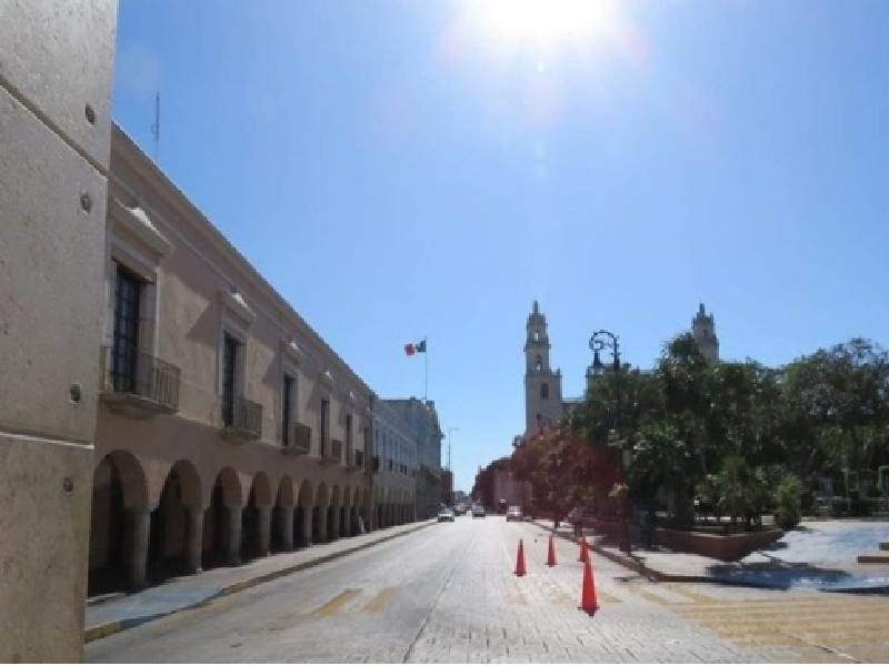 Viernes caluroso en la Península
