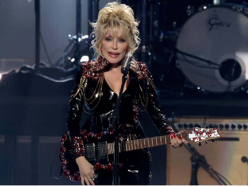 Dolly ya es una estrella de rock