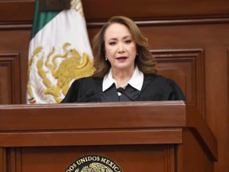 yasmin esquivel