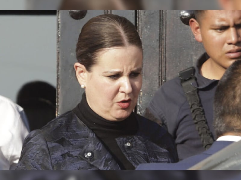 Asume Ana Lucía Hill funciones del Gobierno de Puebla