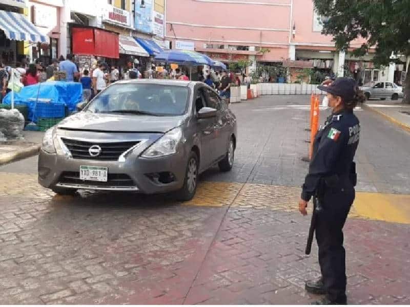 Robo hormiga acecha en el Centro Histórico de Mérida