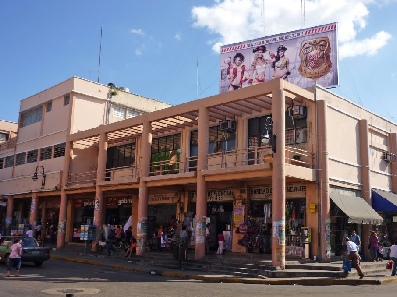 Enchulan mercados del Centro Histórico