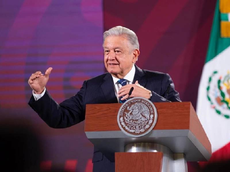 Acusa AMLO que autoridades electorales siempre han avalado fraudes electorales