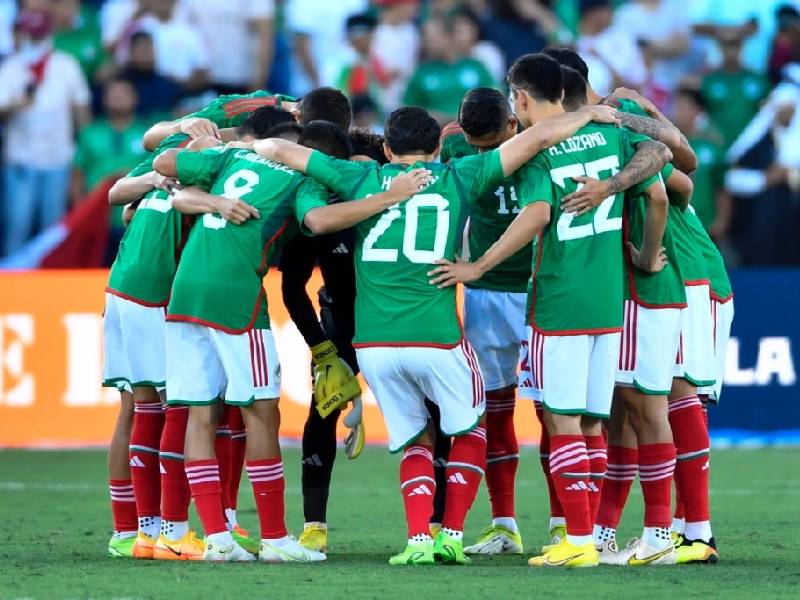 Morena quiere meter mano al futbol; “no podemos hacer el ridículo en el Mundial”, expresa Mier