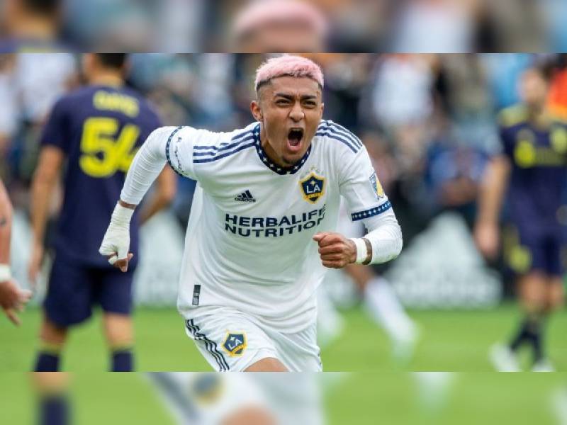 ¡Allá va! Julián Araujo llegará al FC Barcelona