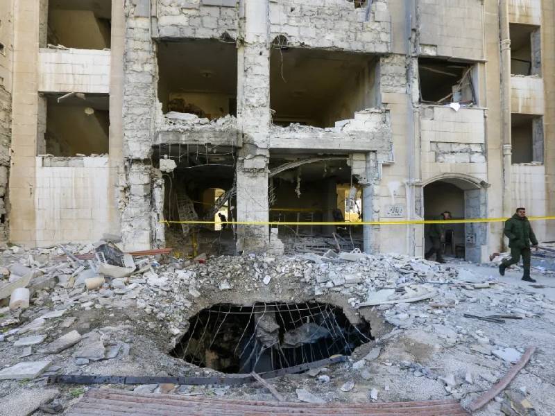Bombardeo israelí deja 15 muertos en Damasco
