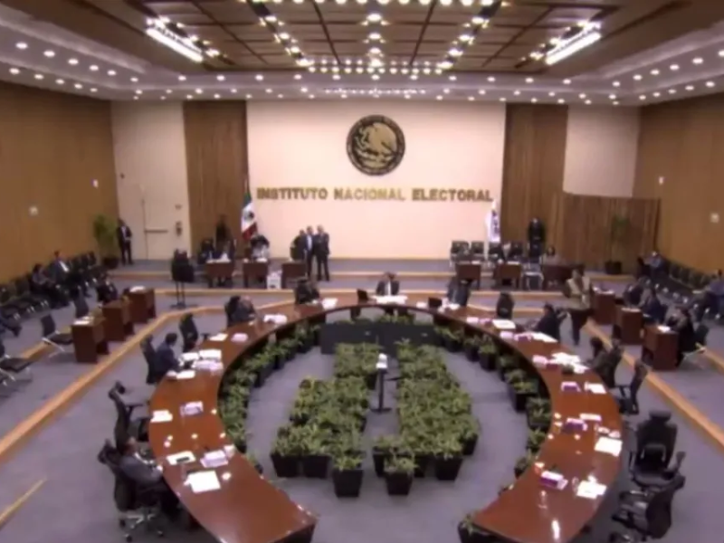 Gobierno impugnará suspensión contra Plan B; acusa a ministro de violar la Constitución