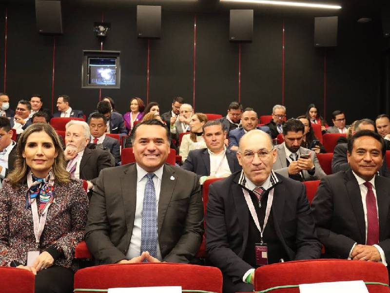 Promueve Renán Barrera la inversión en la industria creativa en Estados Unidos