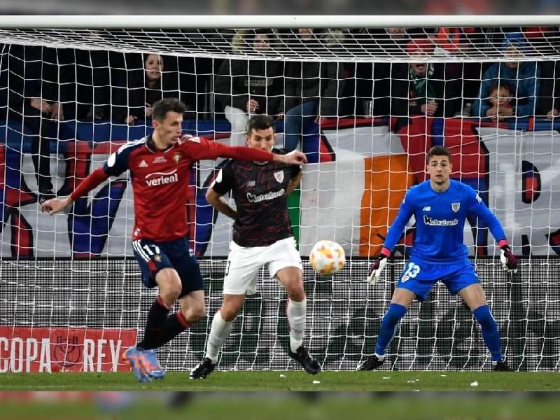 Osasuna pega primero