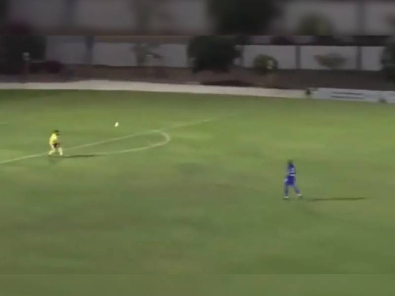 Video. ¡Mala suerte! Regresan balón al portero por ‘fair play’; cae y es gol