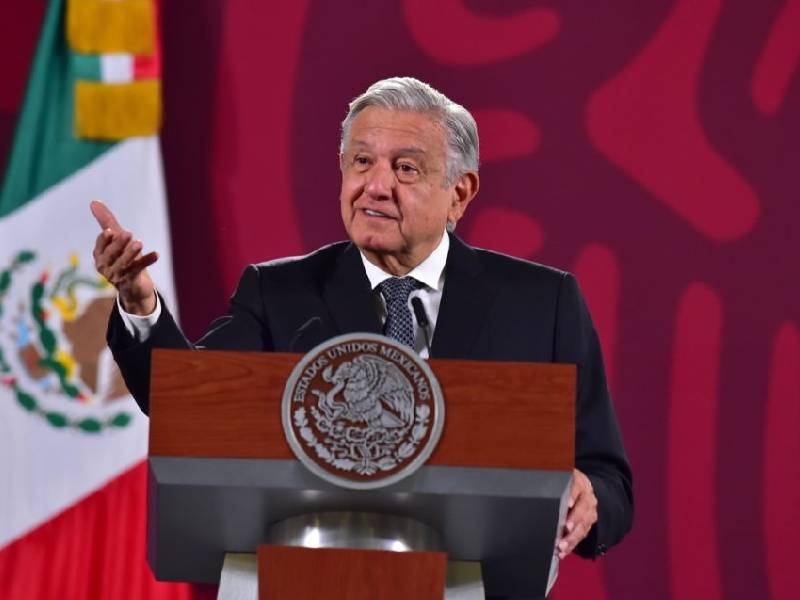 No es espionaje, es inteligencia: AMLO