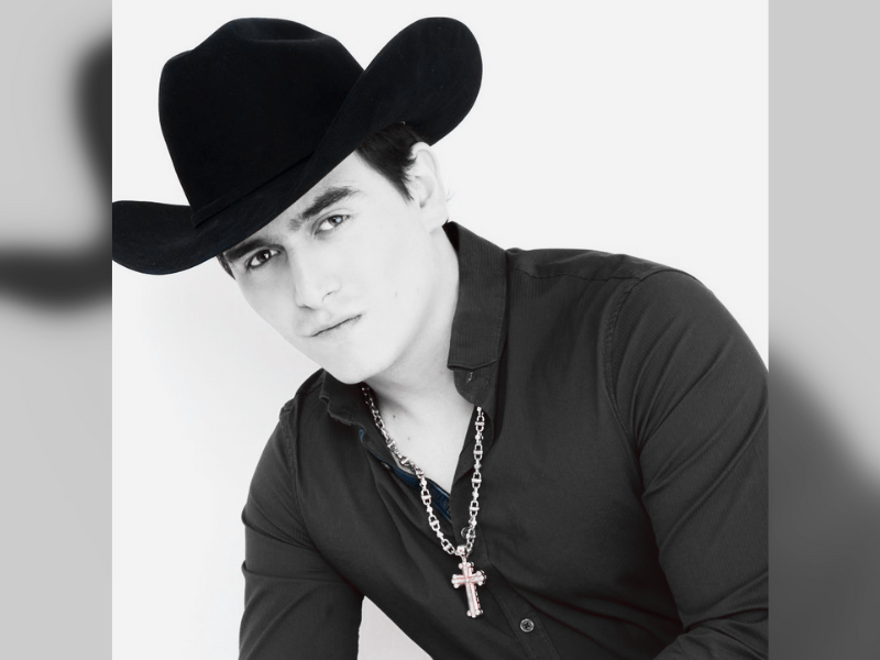 Muere Julián Figueroa, hijo de Maribel Guardia