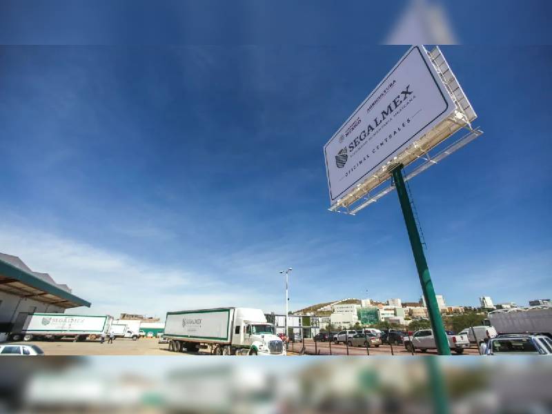 Arremete AMLO contra medios por informar sobre caso Segalmex