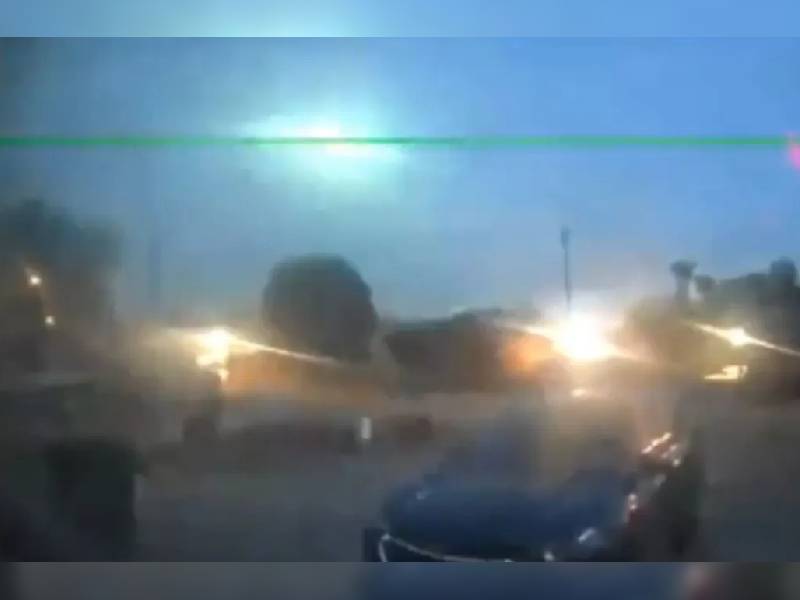 Video. ¿Qué es eso? Objeto luminoso surca en los cielos de Coahuila y Nuevo León