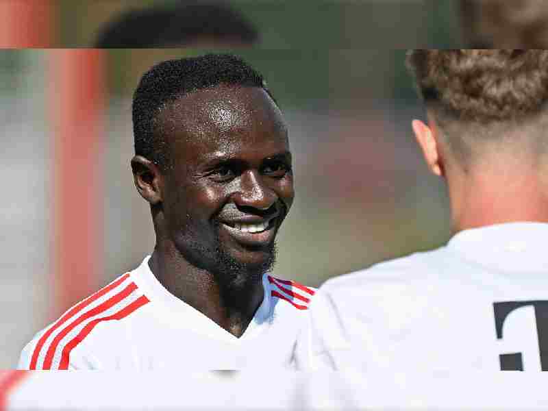 Él es Sadio Mané, el futbolista que sigue apoyando a su pueblo Bambali