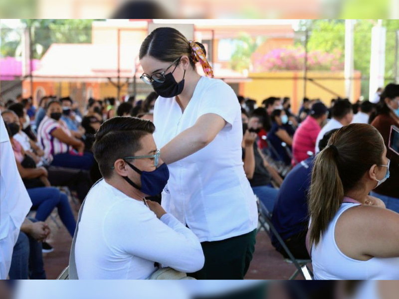 Pocas reacciones alergicas a la vacuna Covid-19 
