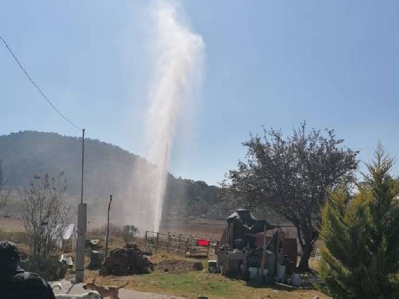 Controlan fuga en toma clandestina en Teoloyuca